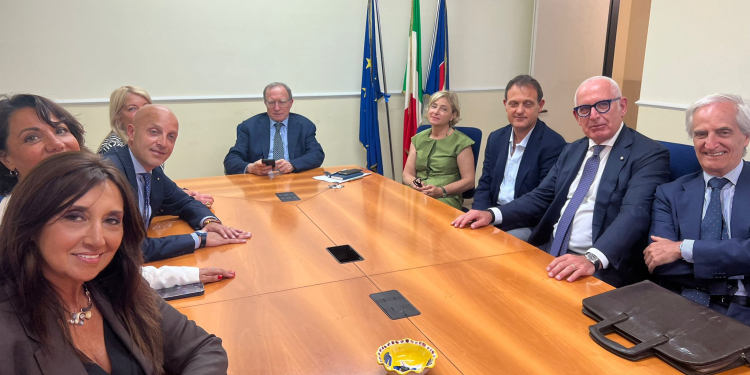 Sviluppo economico: parte il tavolo tecnico tra Regione, imprese e commercialisti